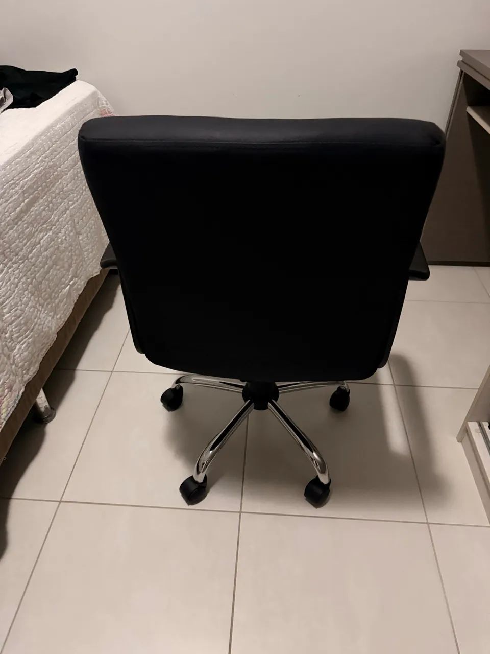 Cadeira de escritório - Foto 2