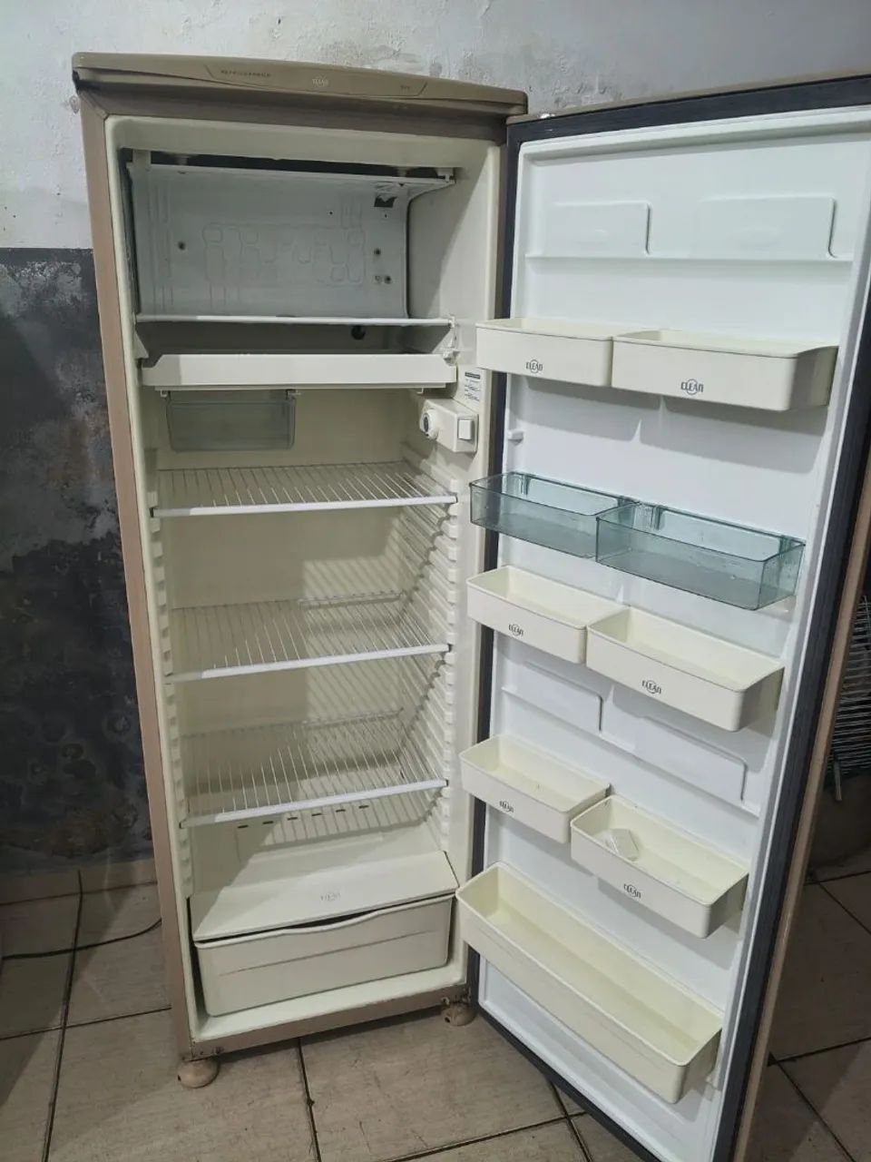Geladeira Consul Marrom  - Foto 3