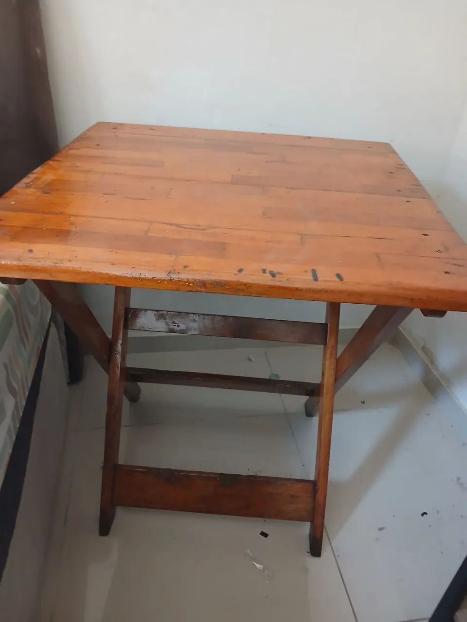 Mesa madeira maciça 