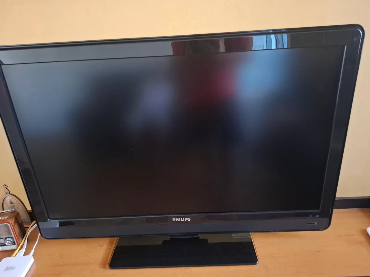 TV PHILIPS LCD 42 POLEGADAS - Foto 2