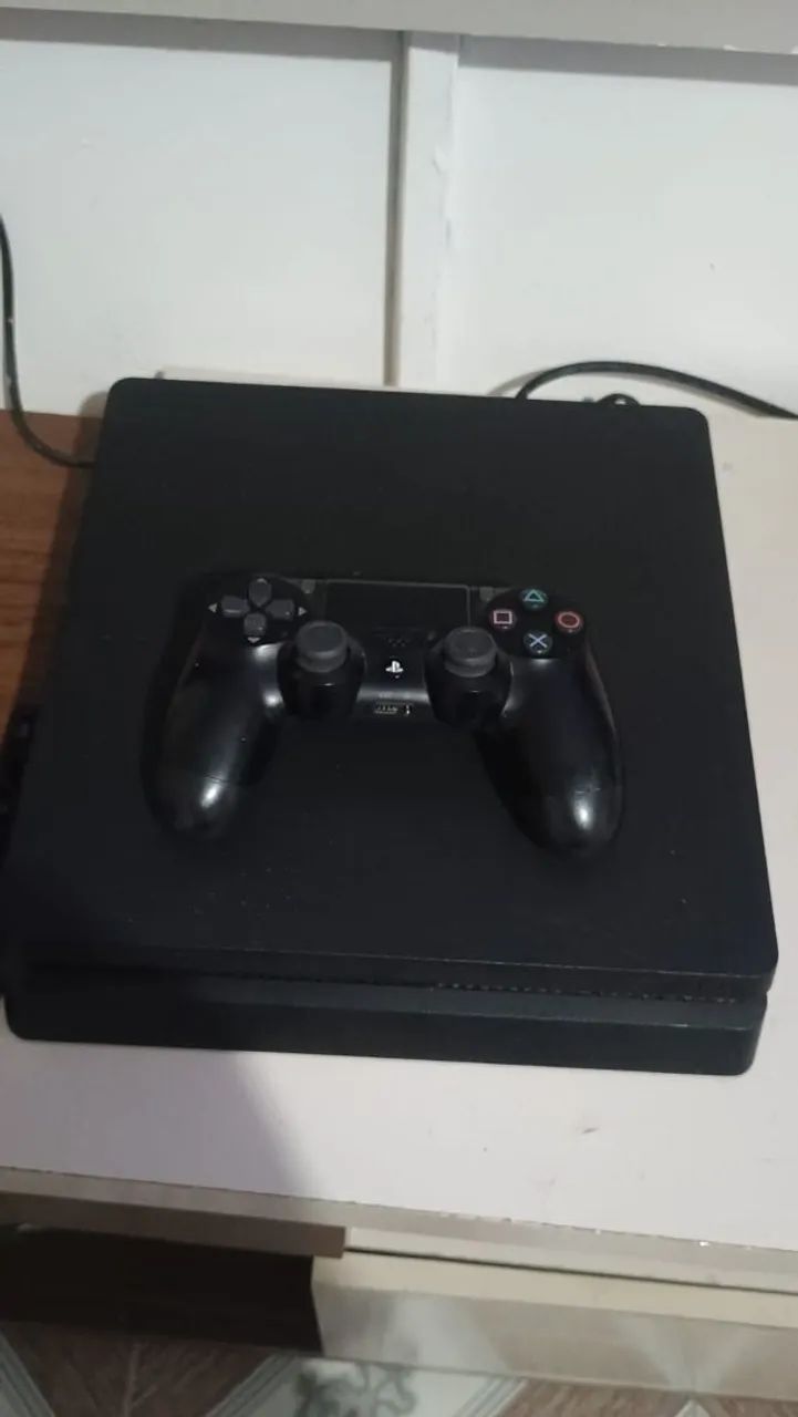 Ps4 slim 1 tera