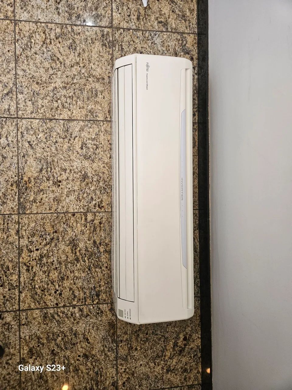 Ar condicionado Fujitsu quente e frio - Foto 4