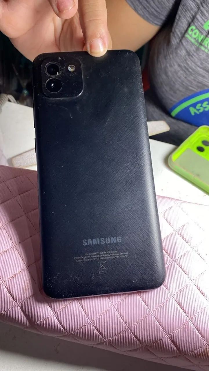 Vendo celular Samsung a03 - Foto 2