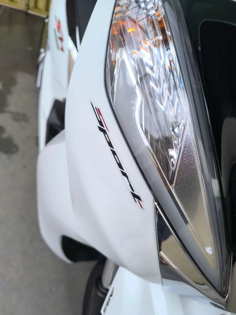 Honda Sh300i sport linda seminova  - Foto 9