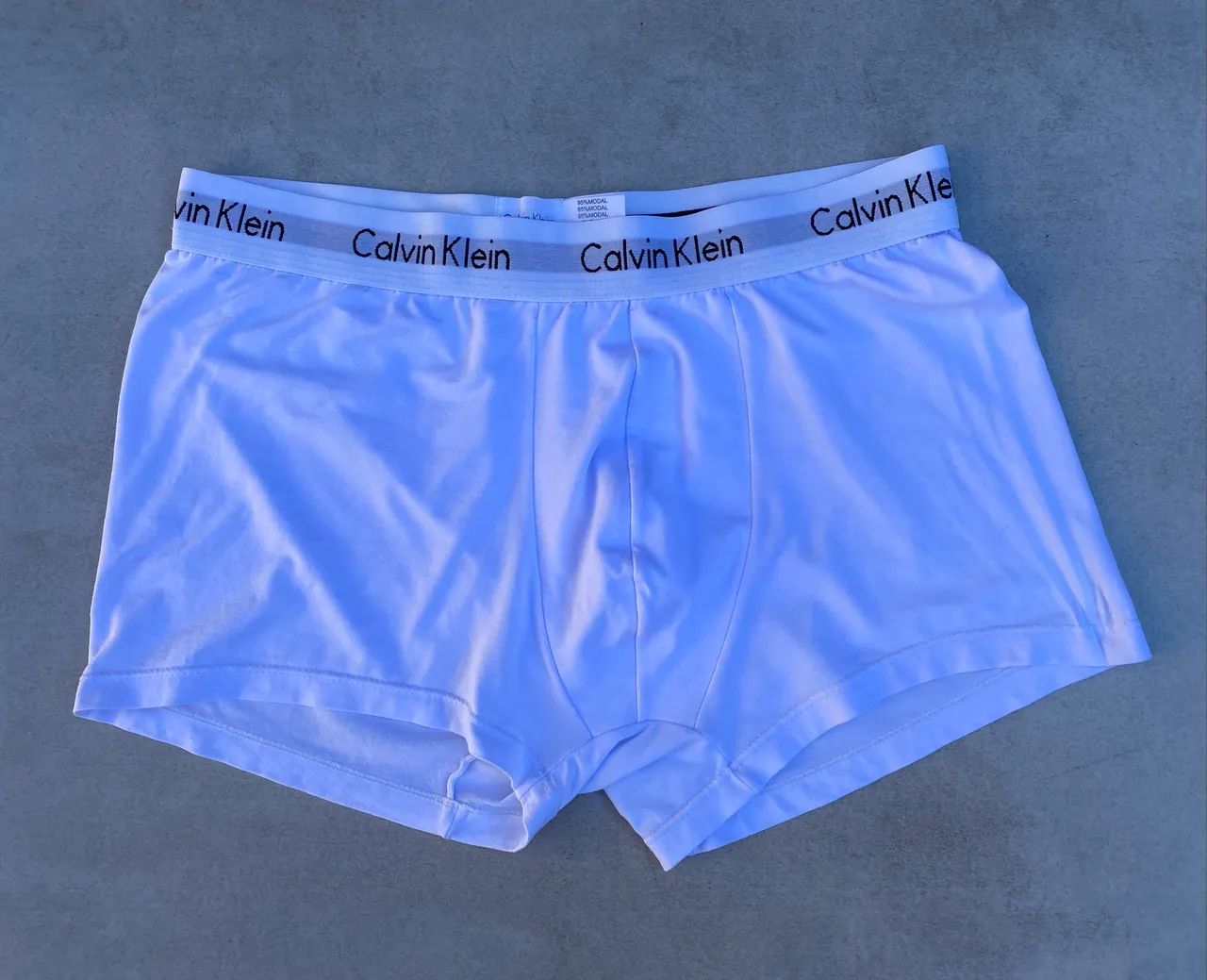 Cueca Calvin Klein Branca Original - M (Veste 40/42)