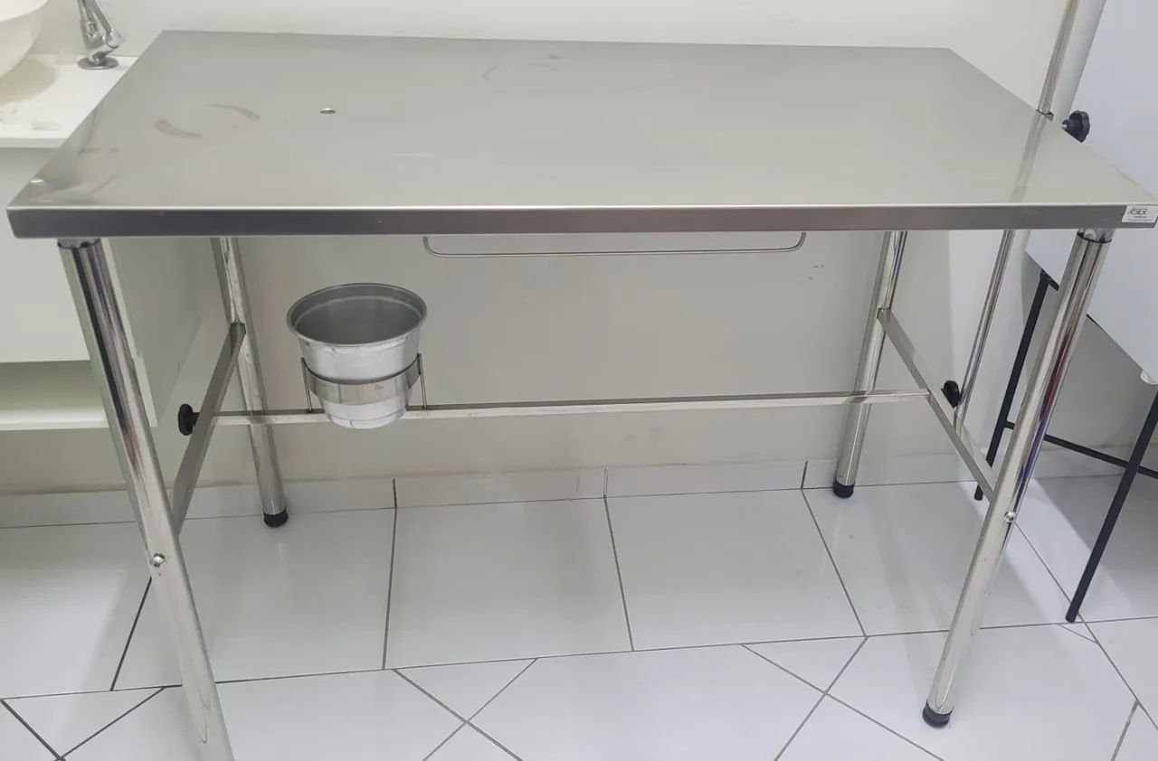 Mesa de inox para atendimento veterinário  - Foto 4