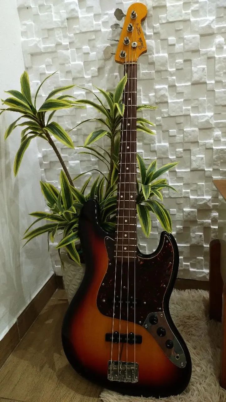Fender reissue 62 jazz bass Japan - Instrumentos musicais - Santa