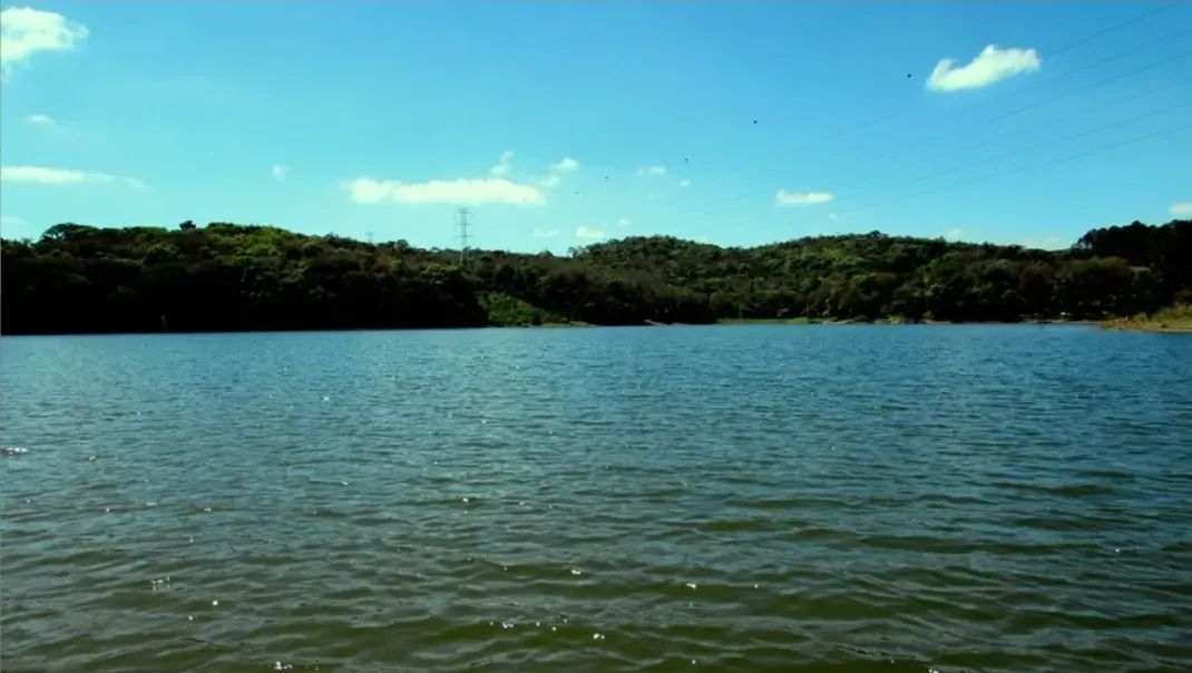 CASA A VENDA CONDOMINIO VELEIRO IBIUNA. - Foto 4