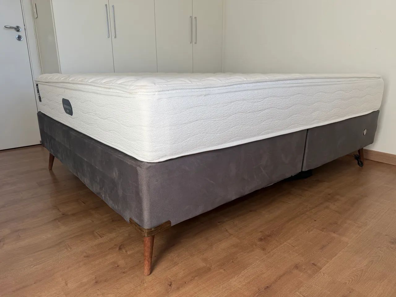 Cama box queen + colchão  - Foto 4