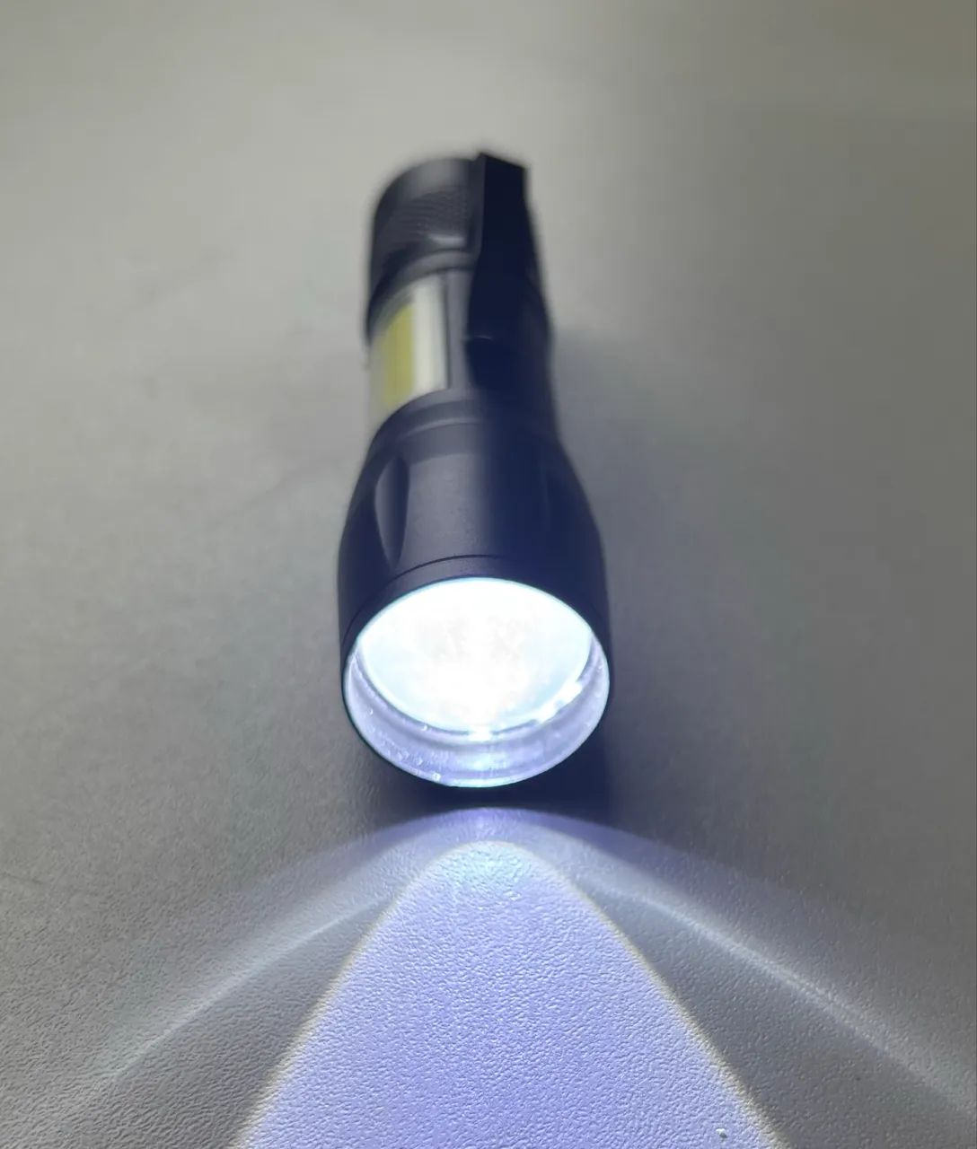 Lanterna de Lítio com Luz Forte - Foto 4