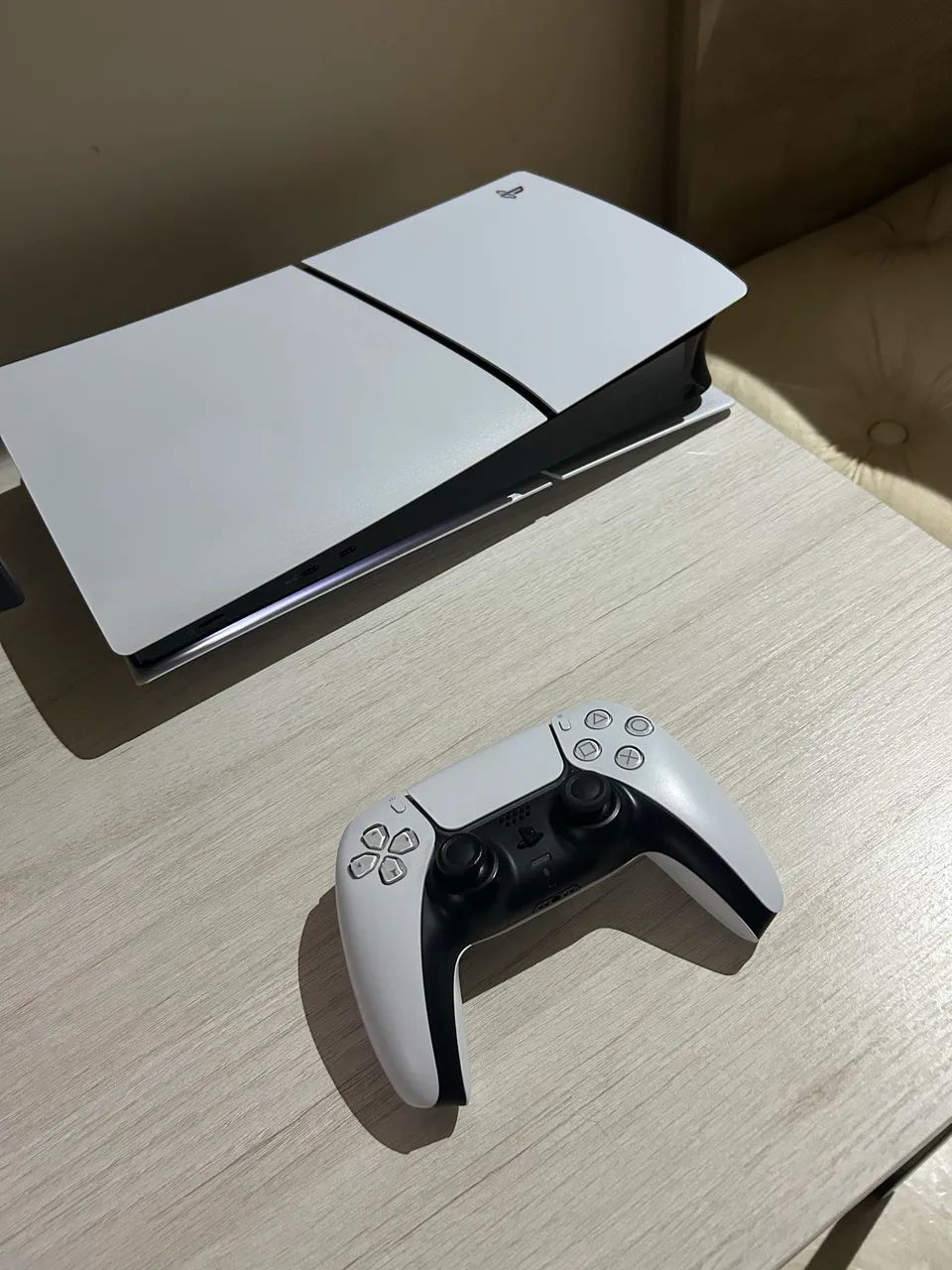 PS5 Slim digital - 1TB - Foto 2