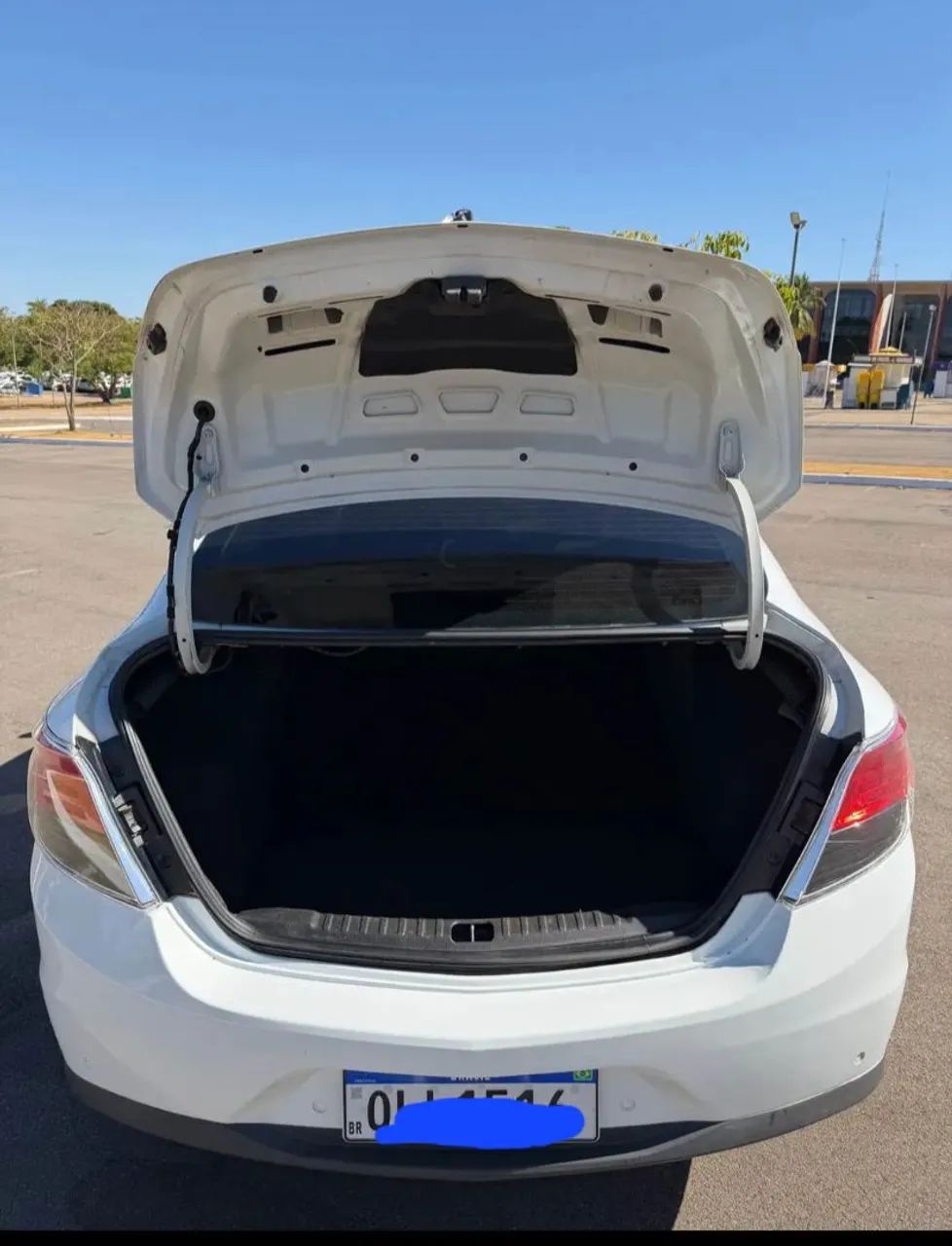 Chevrolet Prisma Sed. LT 1.4 8V Flexpower 4P 2014 - Foto 2