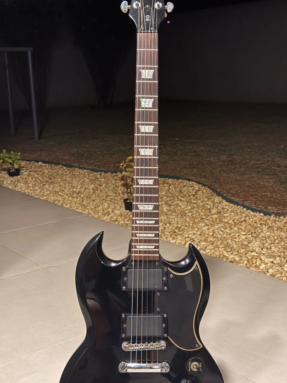 Guitarra epiphone SG emg81/85 - Foto 5