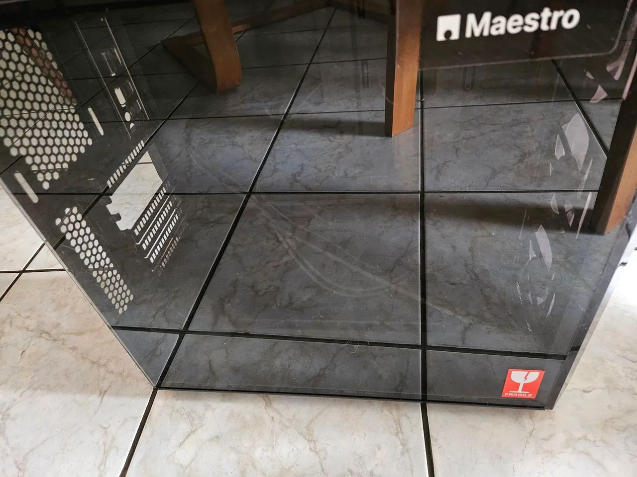 Gabinete Cooler Master - Foto 2