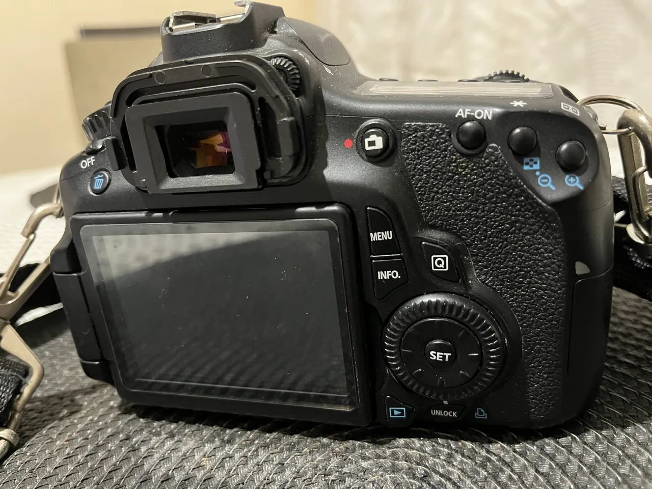 Camera Canon 60D (usada) - Foto 2