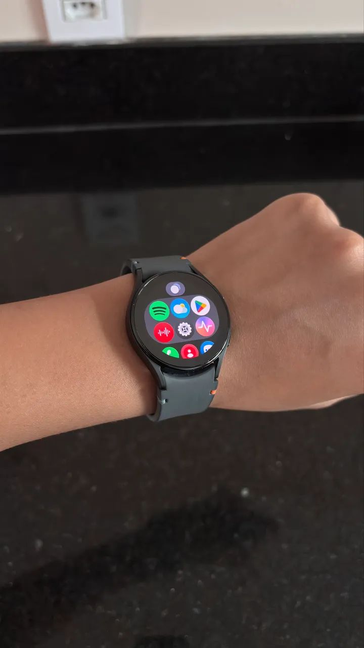 Samsung Galaxy Watch Fe 40mm - Foto 2