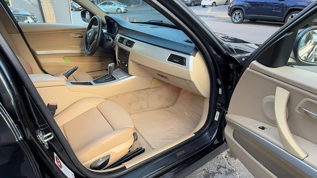 BMW 320I A 2010 - Foto 5