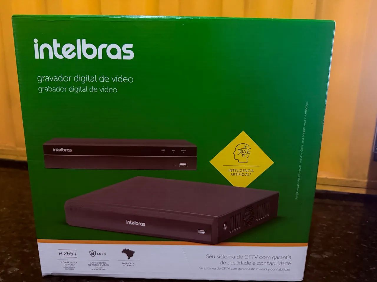DVR Intel para até 16 câmeras 