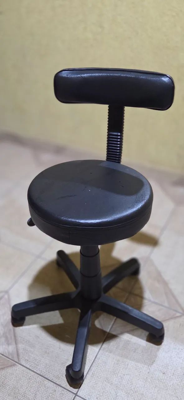 Mocho Giratório com Encosto - Foto 2