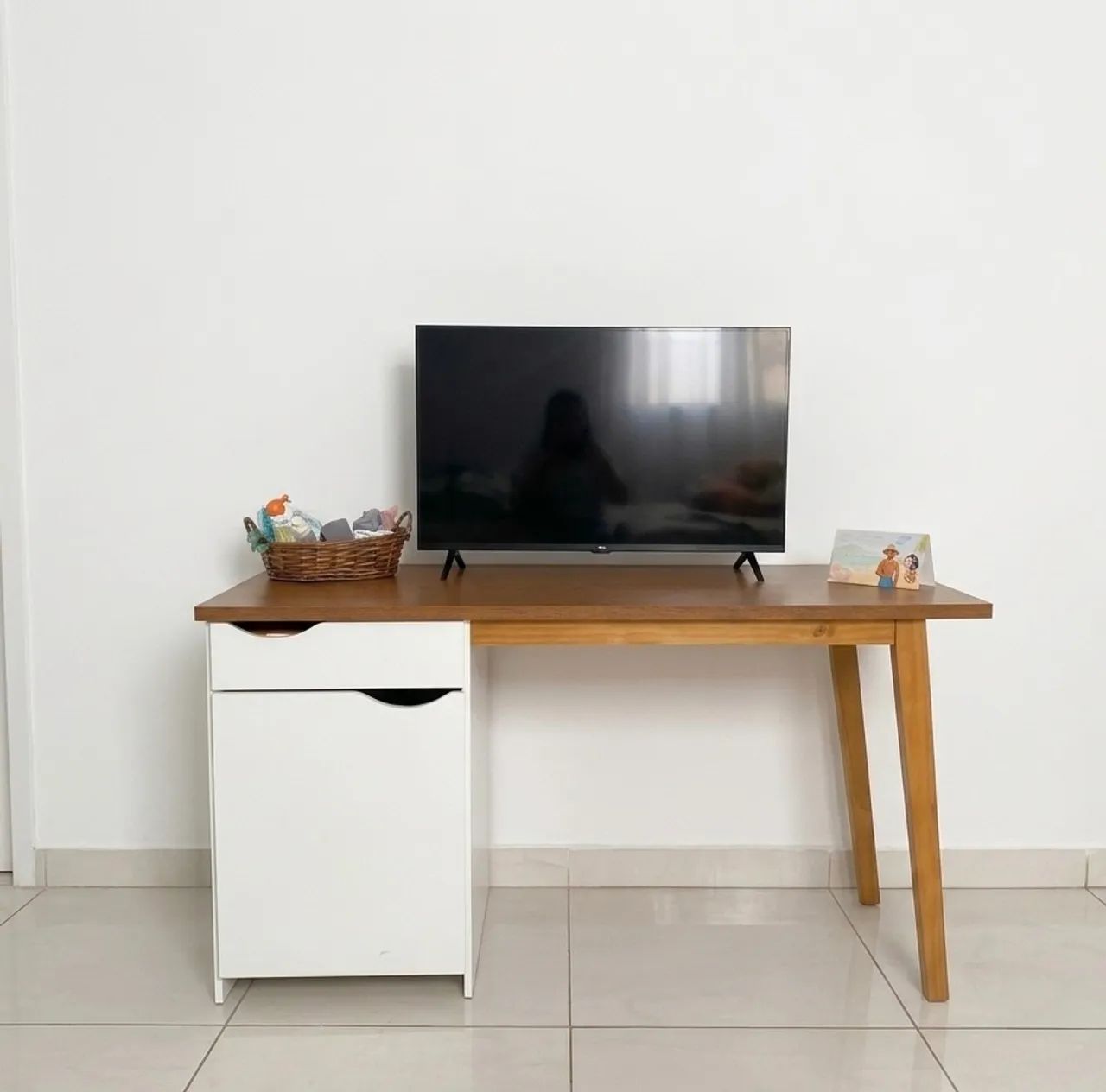 Escrivaninha/estante  - Foto 3