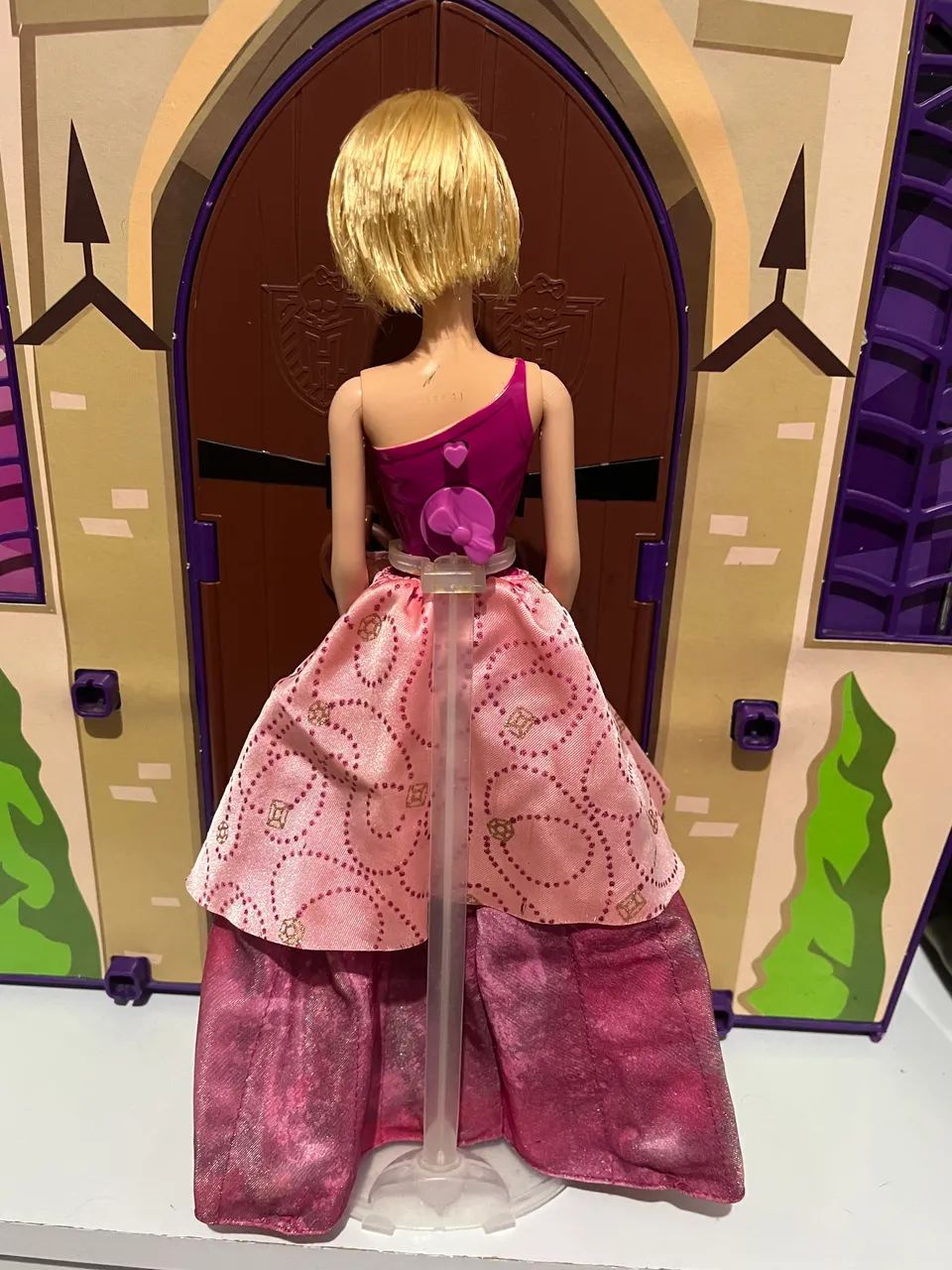 Barbie escola de princesas  - Foto 3