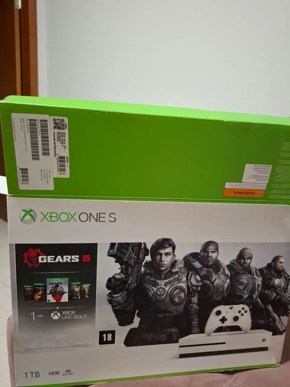 Xbox One S 1 TB com 1 controle e jogos. - Foto 2