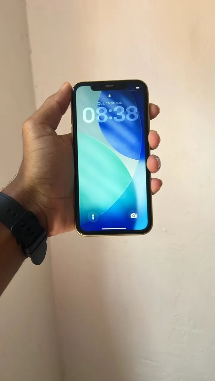 iPhone 11 64 GB 