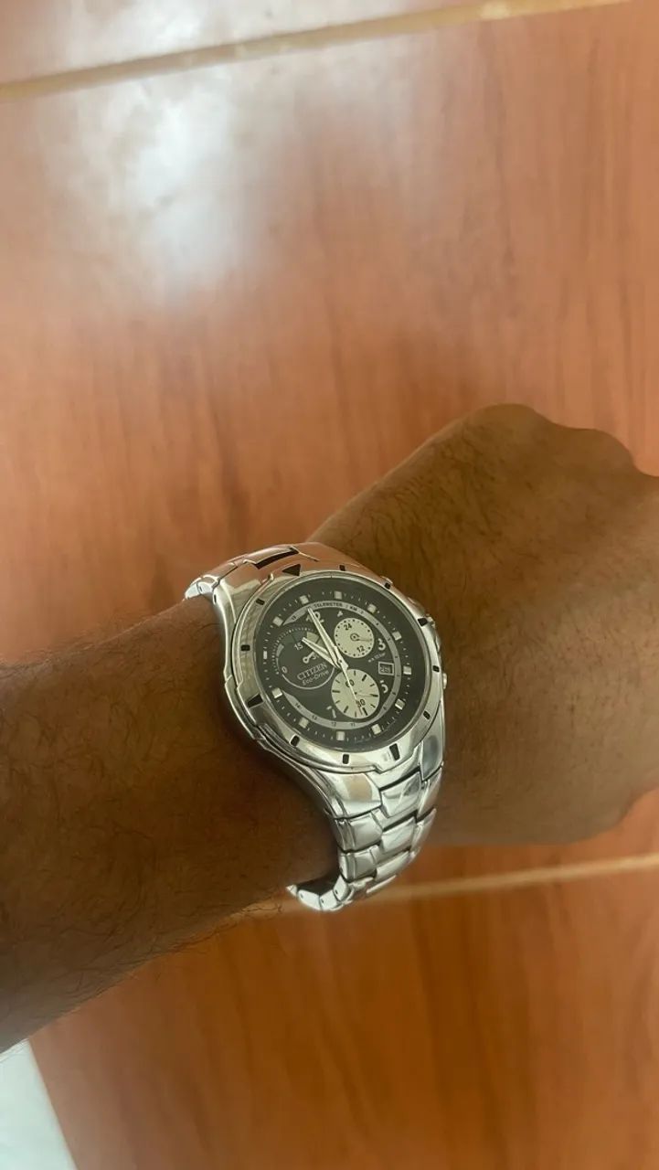 Relógio Citizen eco Drive 