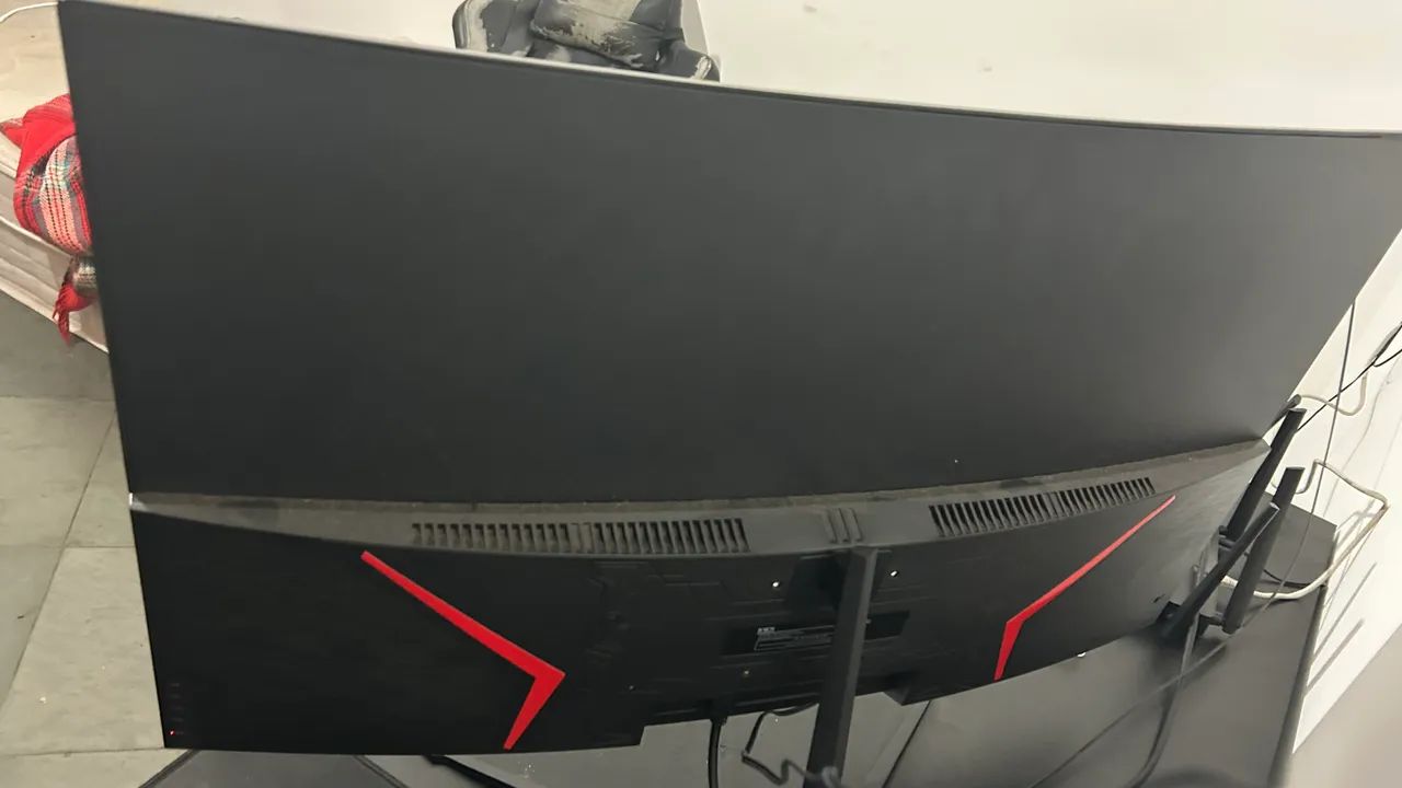 Monitor Gamer HQ Curvo 165Hz 1ms 32Pol - Foto 2