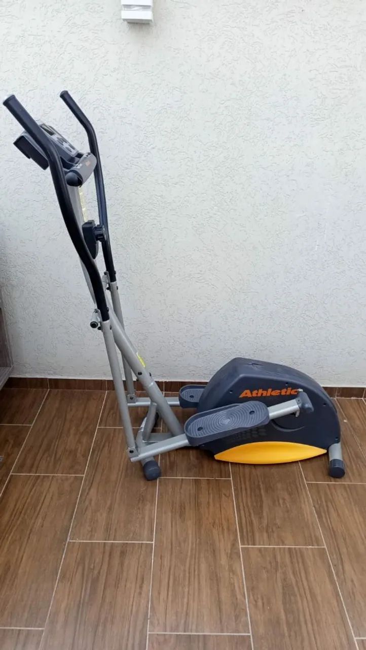 Eliptico Athletic Advanced 330E - Usado, em ótimo estado - Foto 2