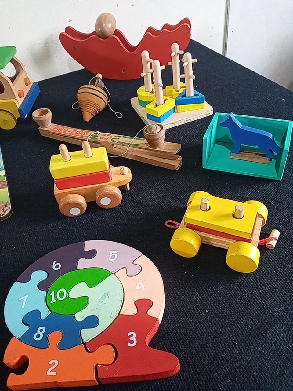  LOTE DE BRINQUEDOS EDUCATIVOS DE MADEIRA  - Foto 3
