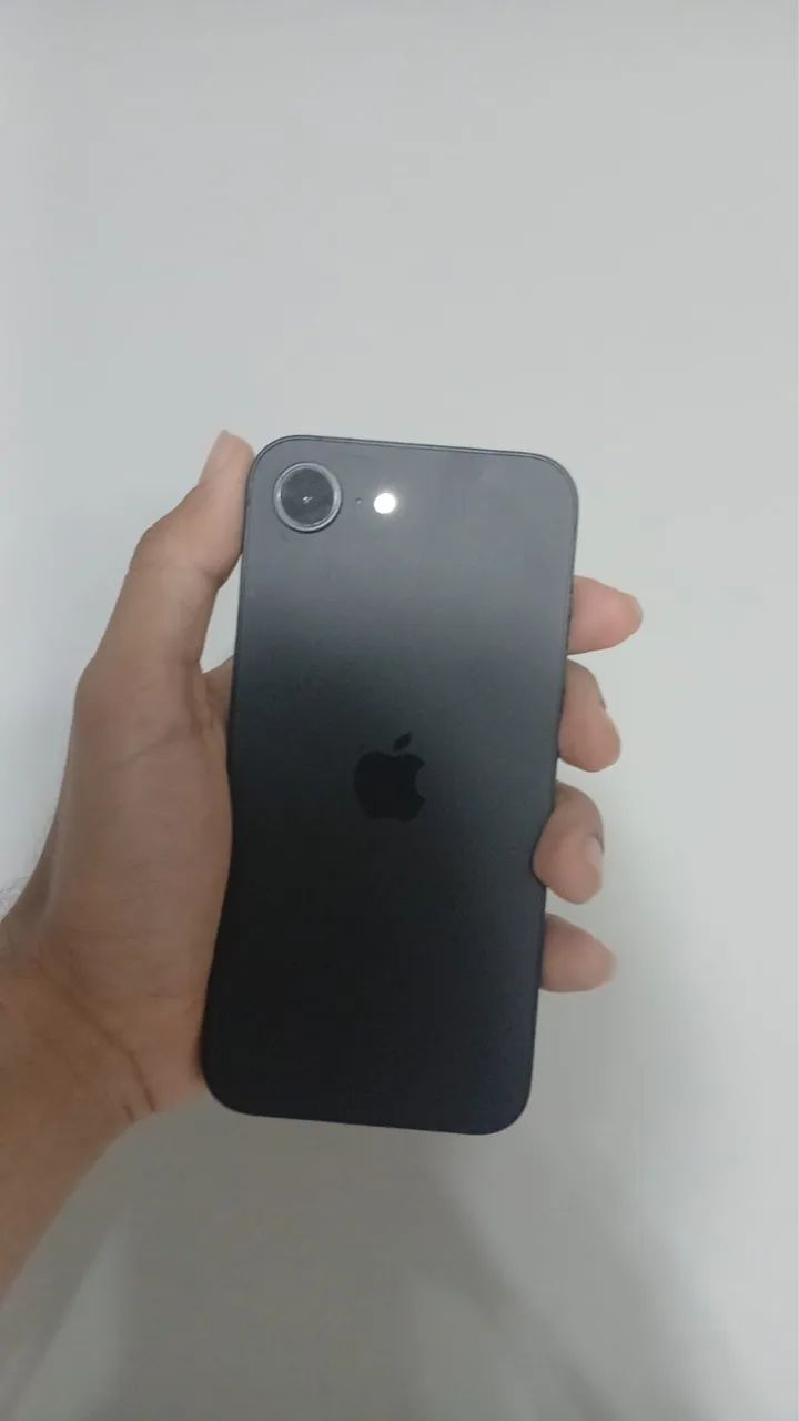 iPhone 16e - Foto 4