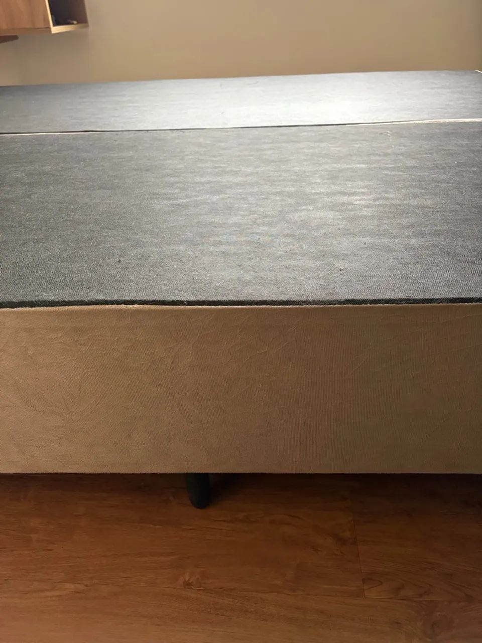 BOX CAMA QUEEN em perfeito estado  - Foto 3