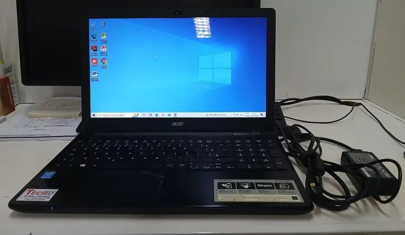 Notebook Acer Aspire E 15 E5-571-53MB