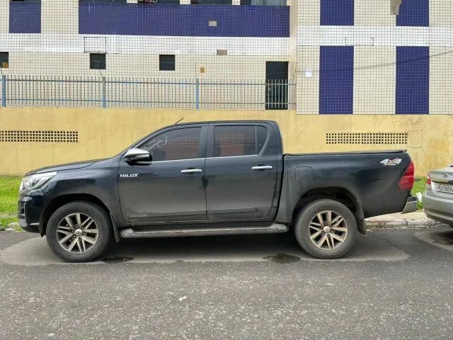 Toyota Hilux 2016