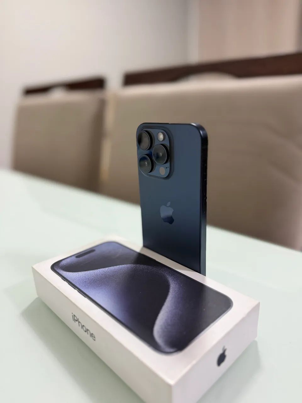 iPhone 15 Pro  - Foto 2