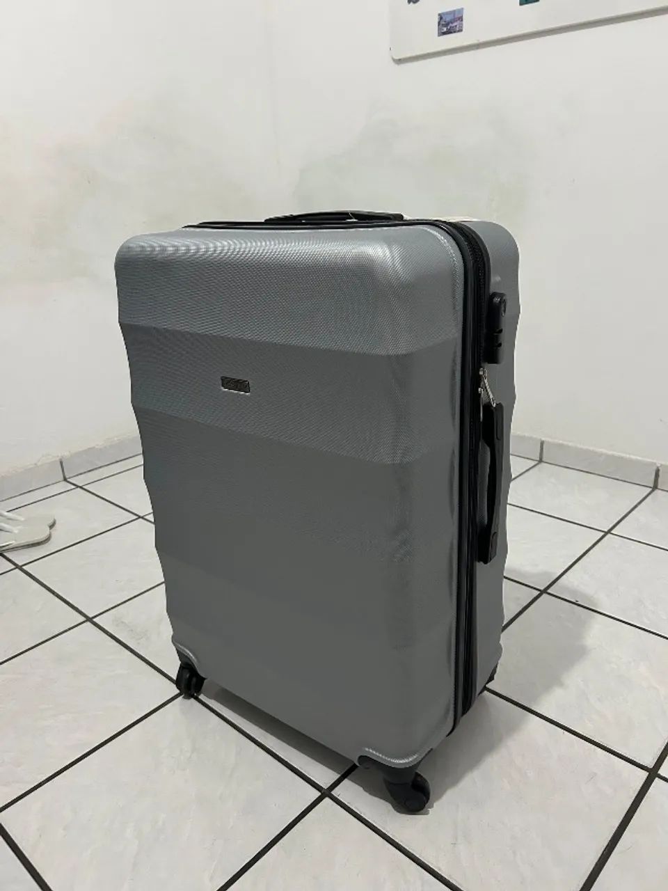 Mala de viagem 23kg NOVA - Sestini 