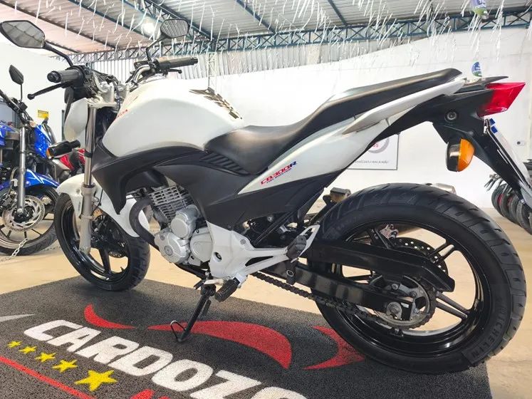 HONDA CB 300R ABS 2012 BRANCA - Foto 5