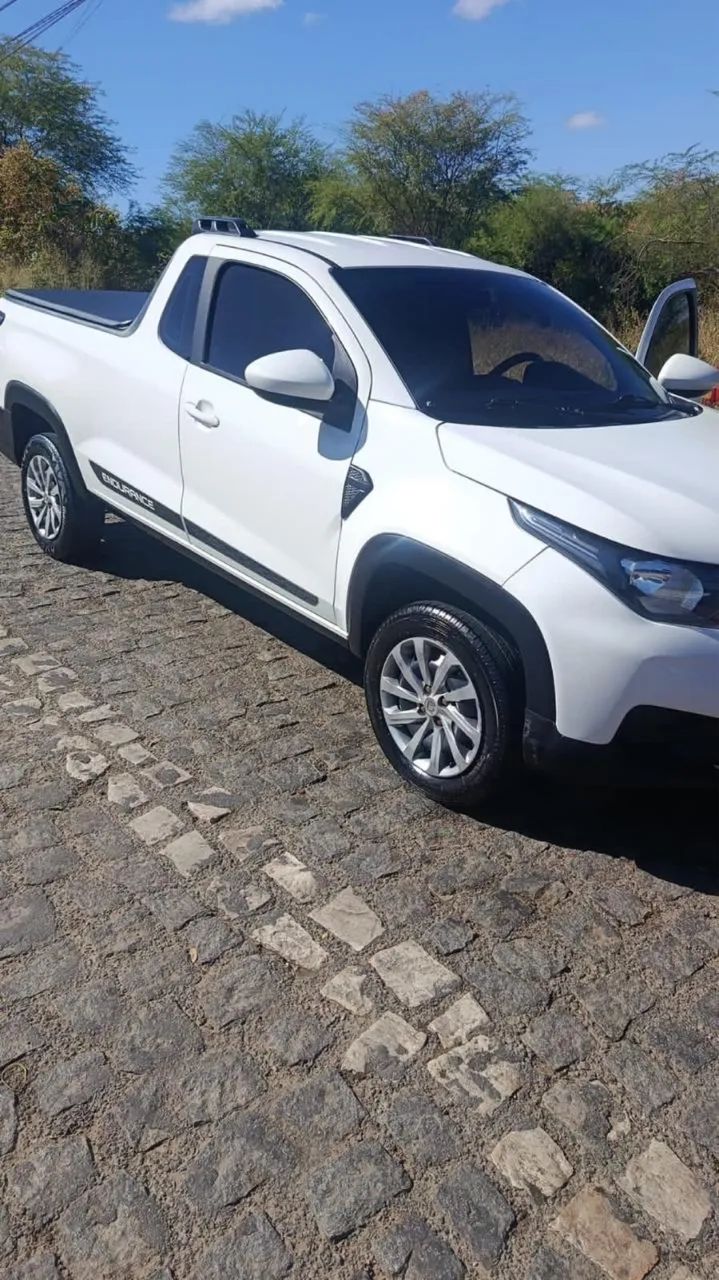 Fiat Strada Endurance 1.4 Flex 8V CS Plus 2022 - Foto 5