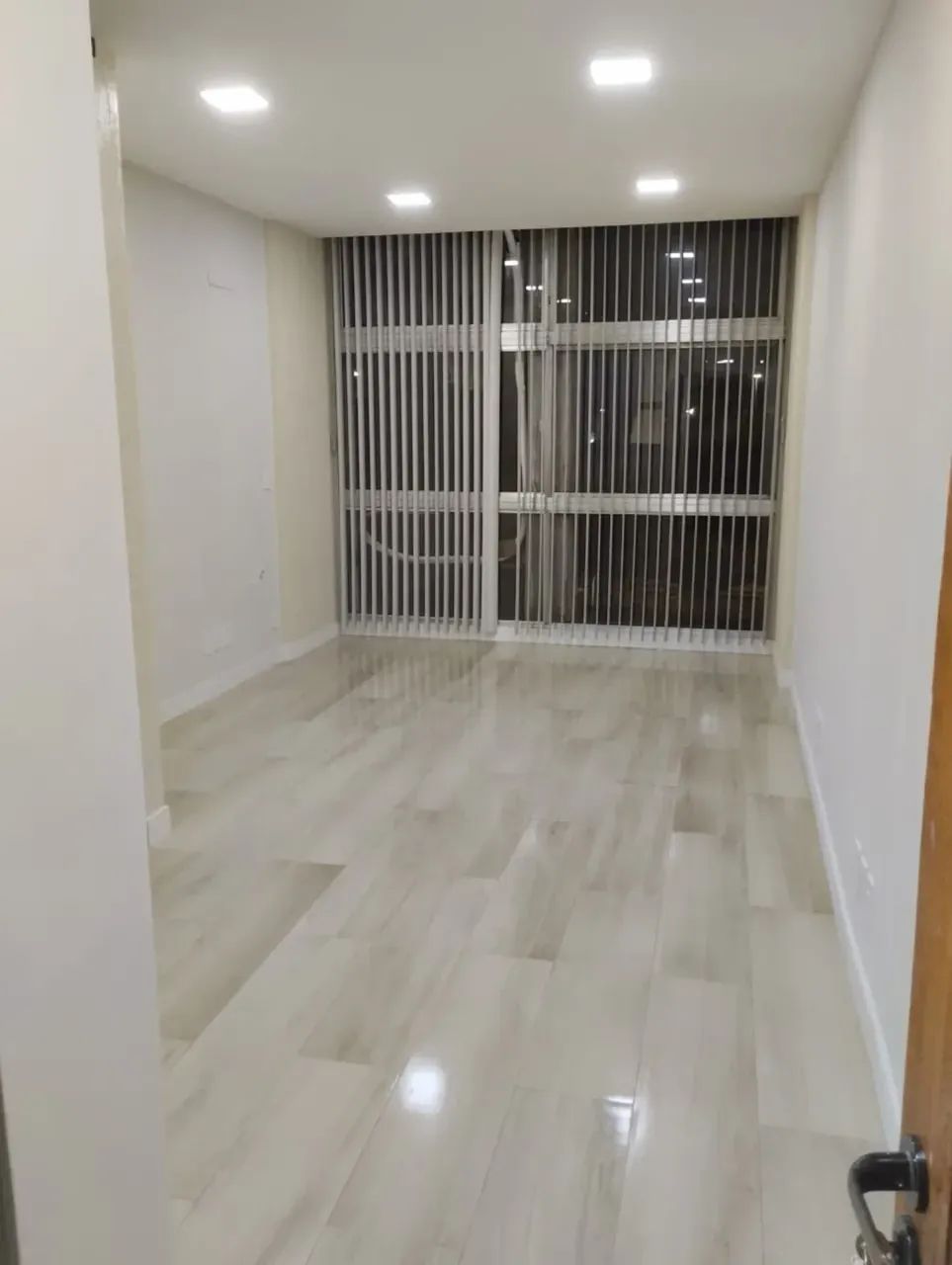 Sala comercial para aluguel no Centro - Vitória - ES