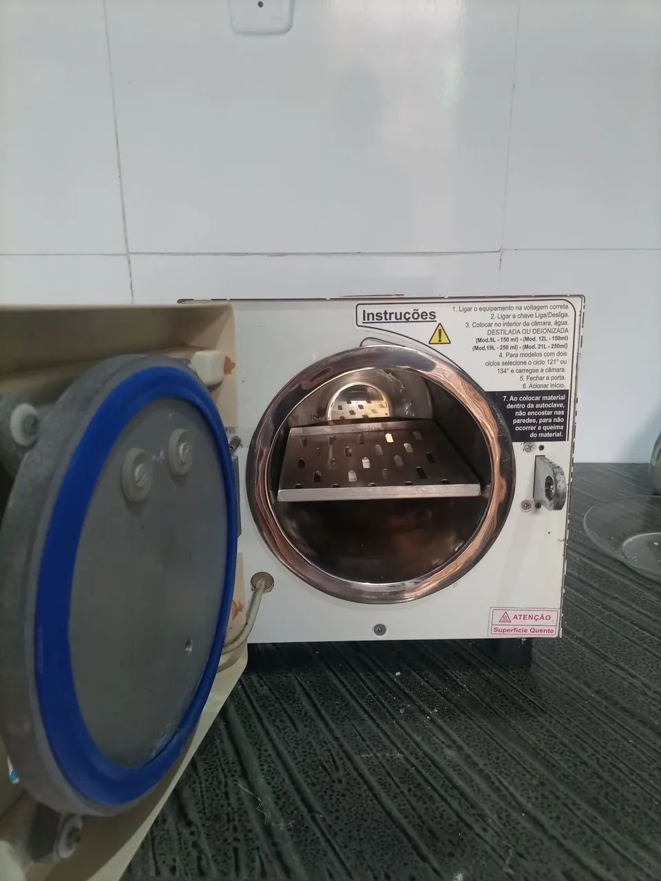Vende- se autoclave 