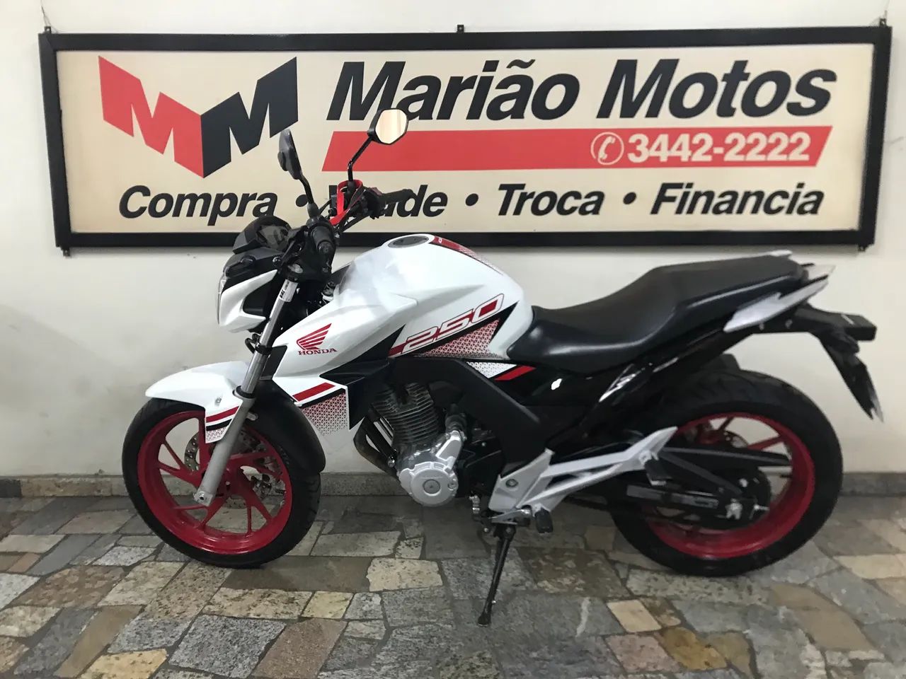 CB 250 Twister CBS  - Foto 2