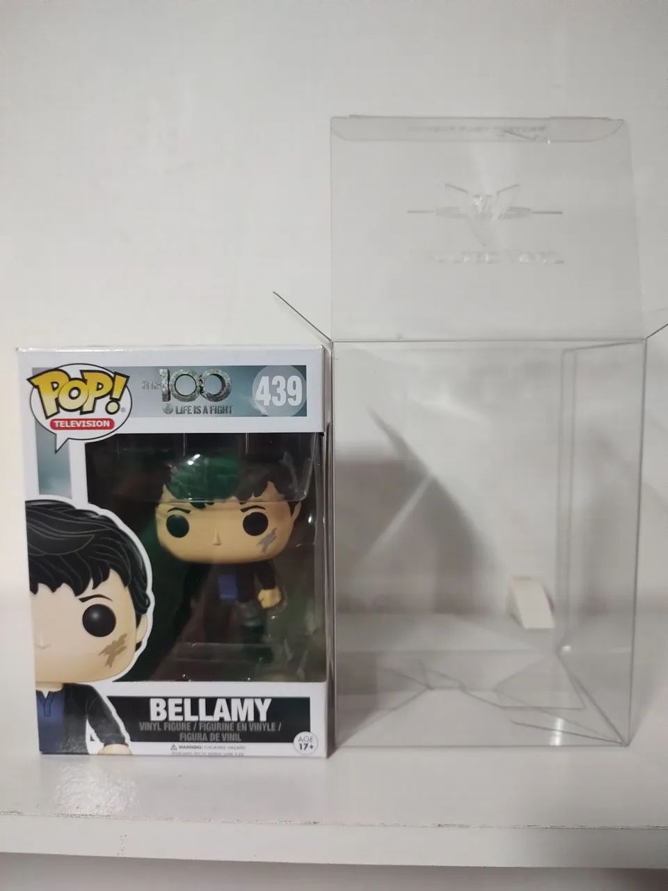 Funko pop Bellamy The 100 Vaulted  - Foto 5
