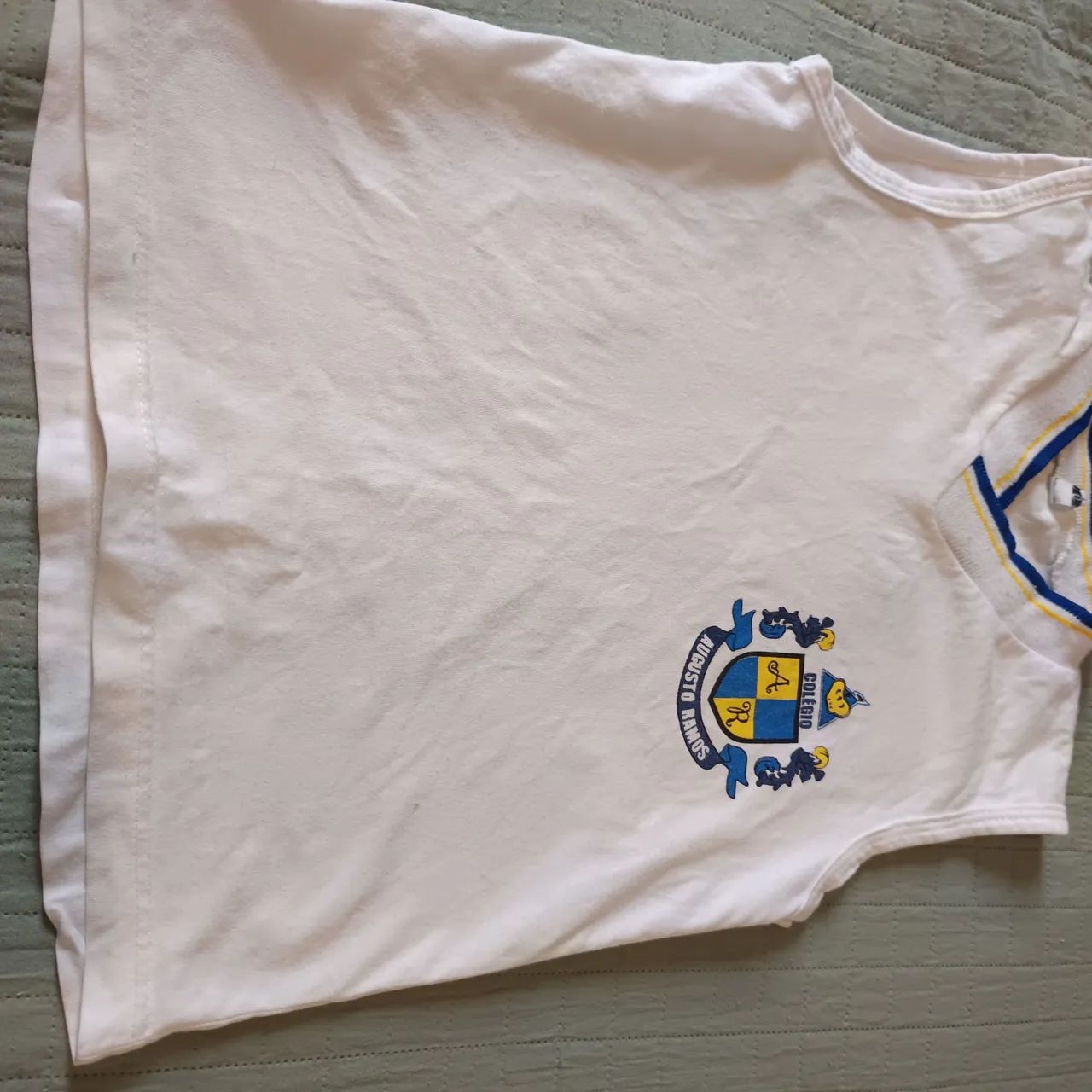 Uniforme - Colégio Augusto Ramos - Tamanho 6 e 4 - Foto 3