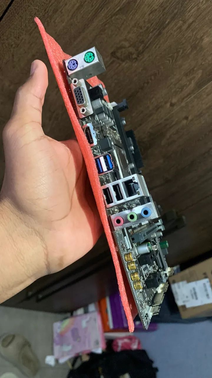 Placa-mãe Gigabyte GA-H110M-H  - Foto 5