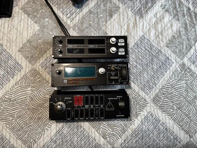 Simulador de Voo Logitech (Kit Completo) - Foto 5