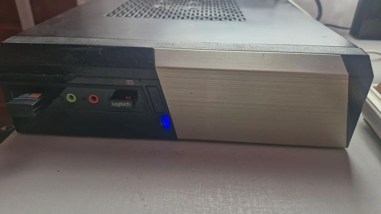 PC Ultra Compacto / Slim e pronto a usar com SSD de 120 GB - Foto 2