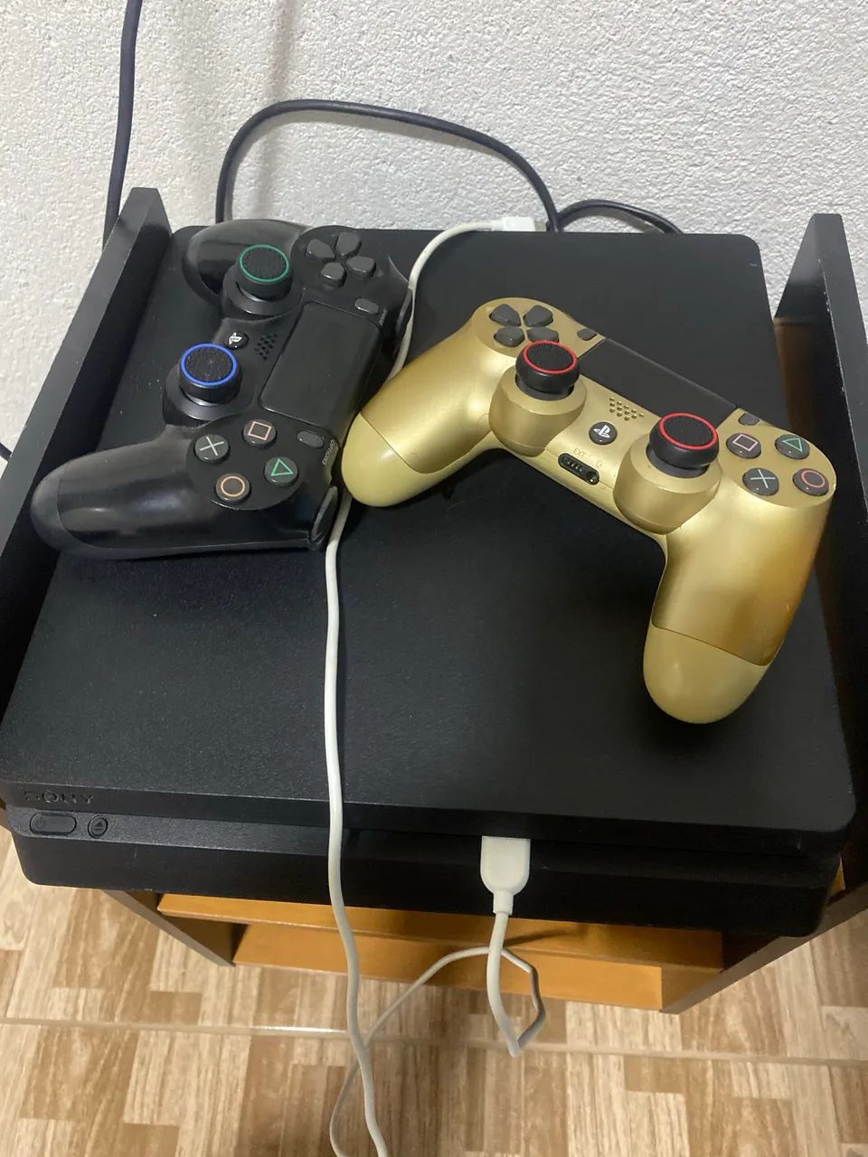 PS4