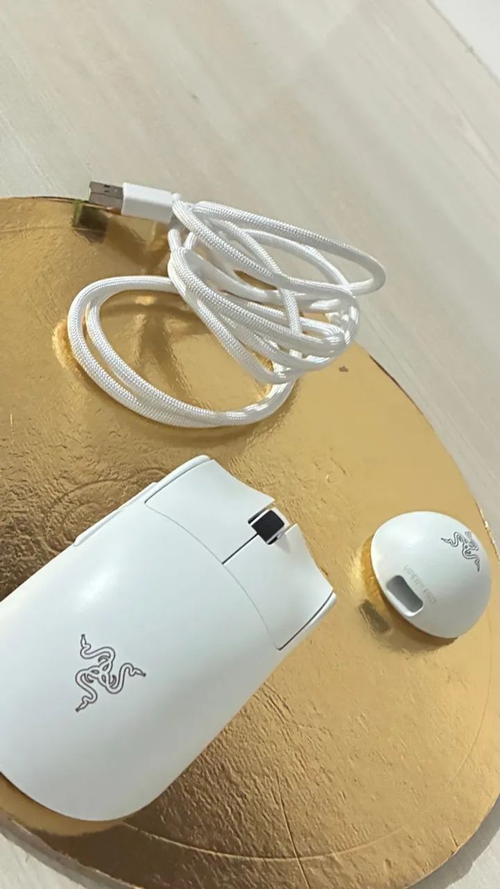 Mouse Razer Viper V4 Pro - Foto 4
