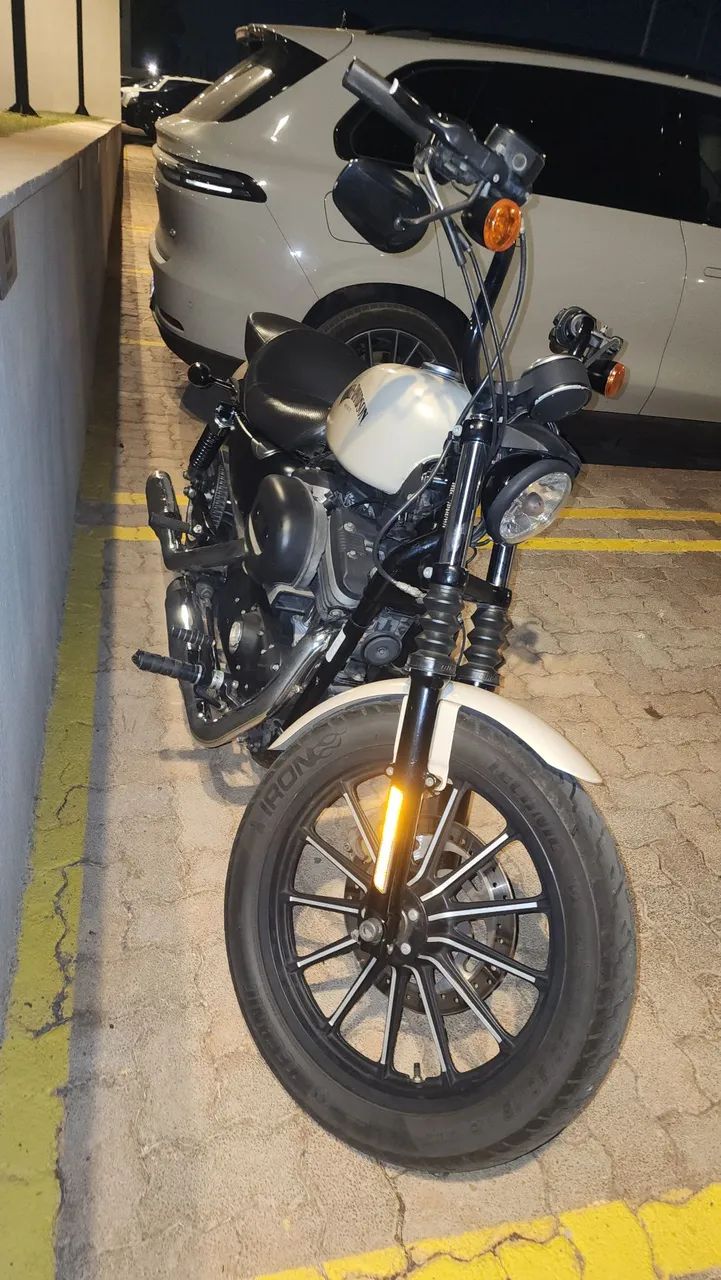 Harley Iron 883 ano 2015 - Foto 2